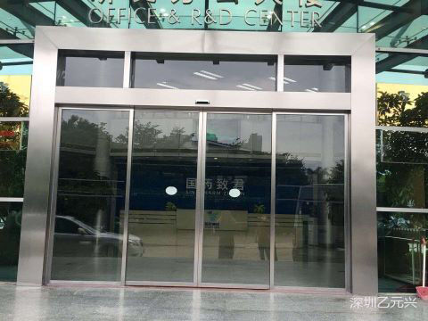 鋼化玻璃草莓无码视频