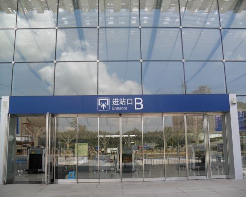 機場玻璃草莓无码视频